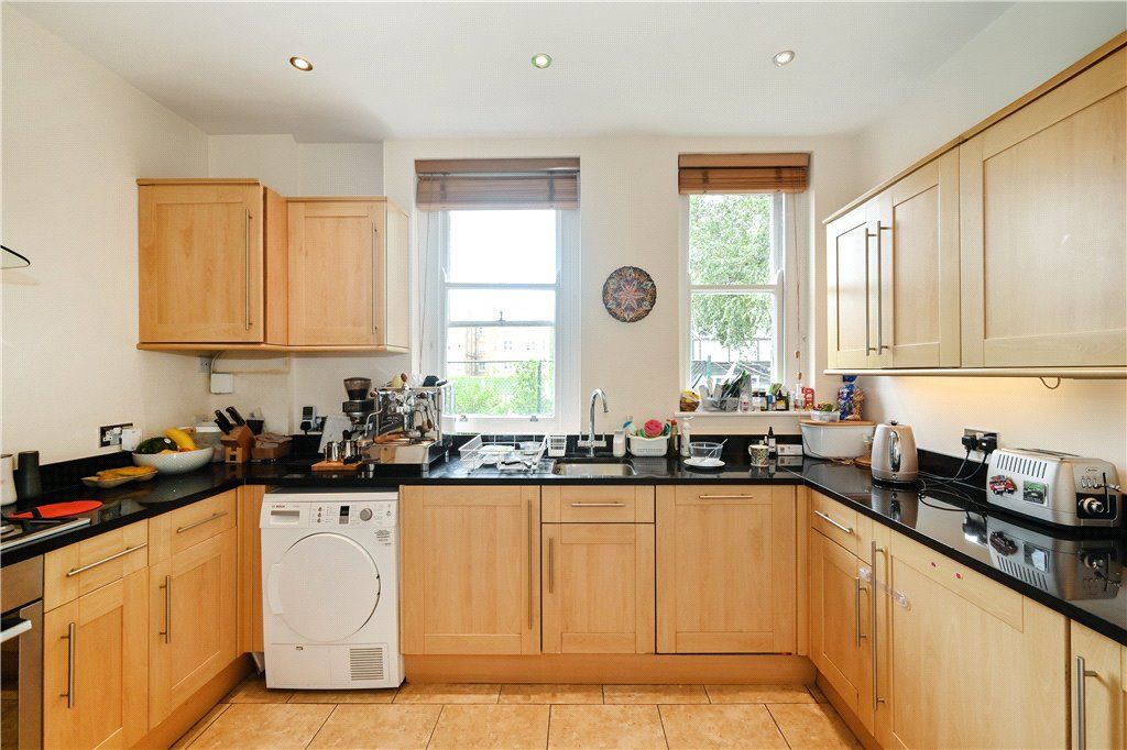 Property photo 3 of 13 Picture No. 10