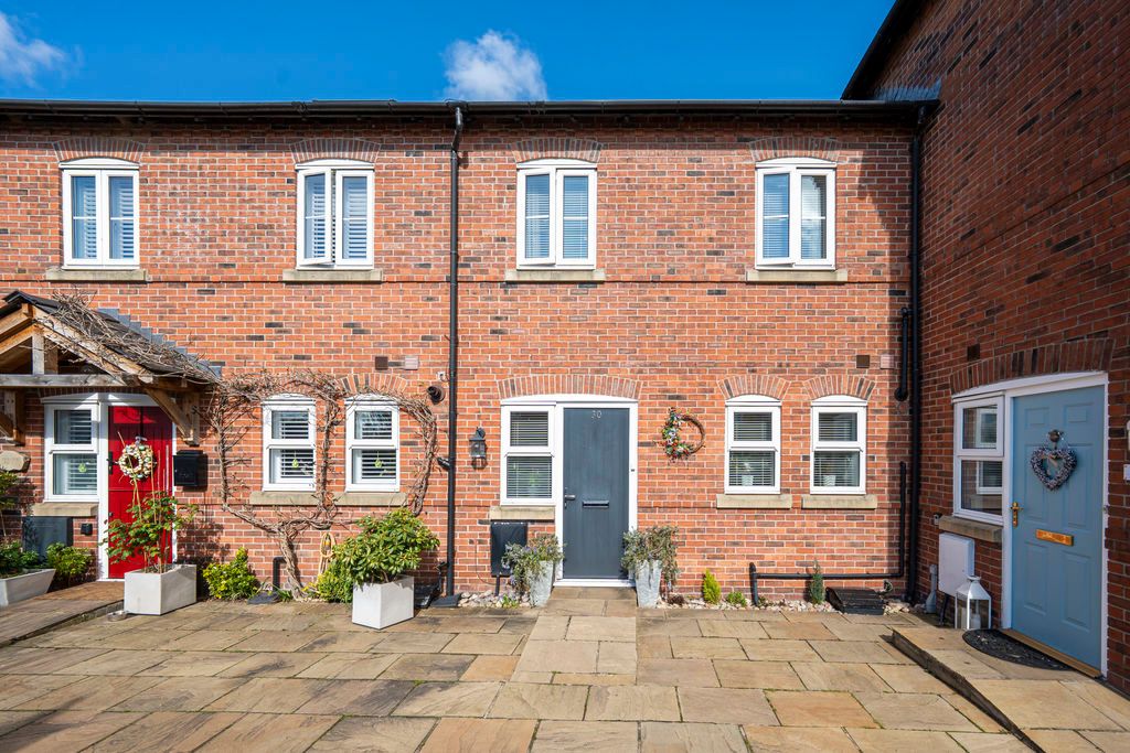 Property photo 1 of 27 Photo 13