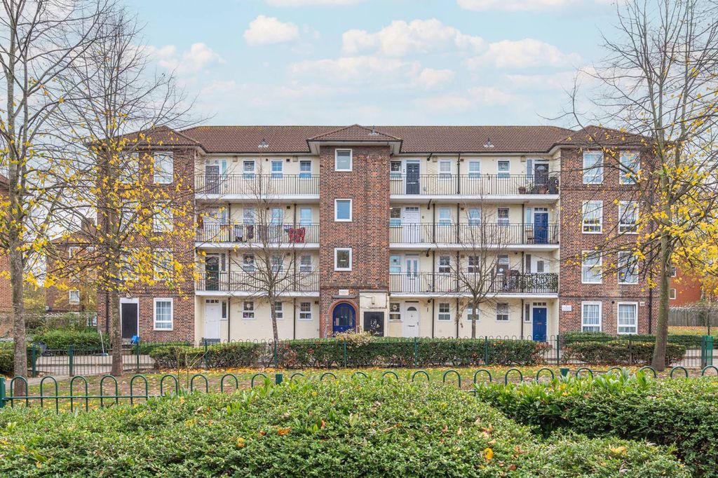 Property photo 2 of 15