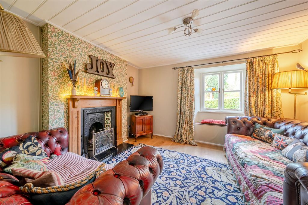 Property photo 2 of 26 1381848-19-69160E9B95710-Arw-Hdr.Jpg