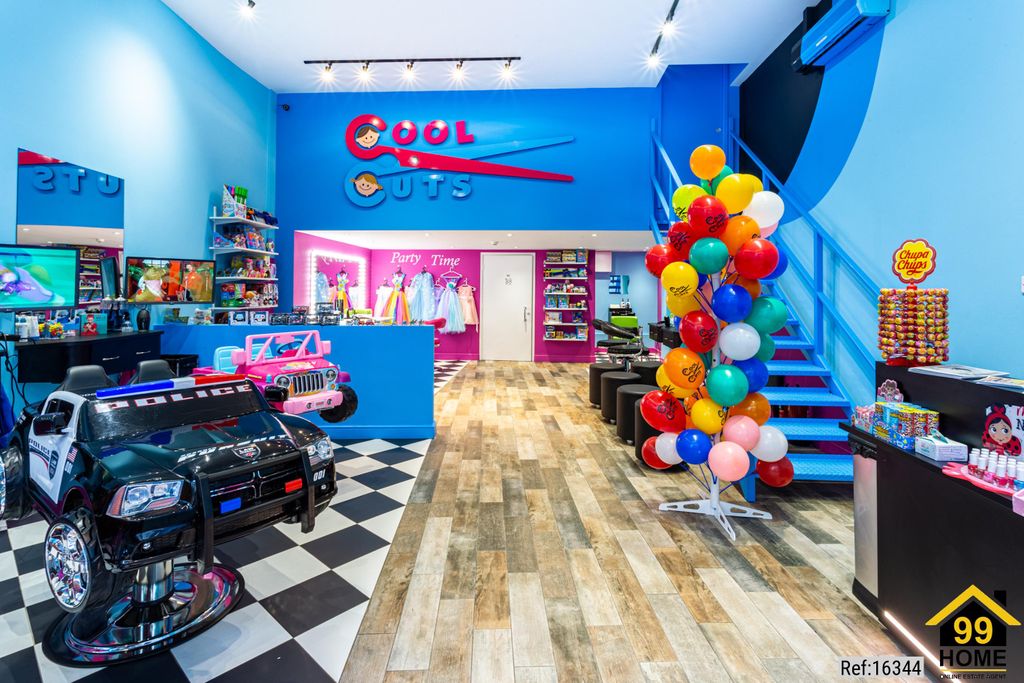 Property photo 3 of 8 Photo 2