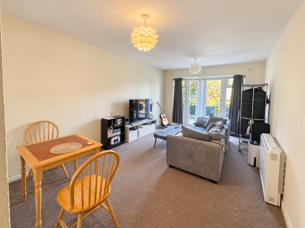 Property photo 3 of 5