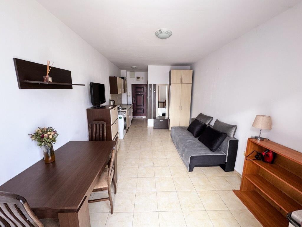 Property photo 2 of 13