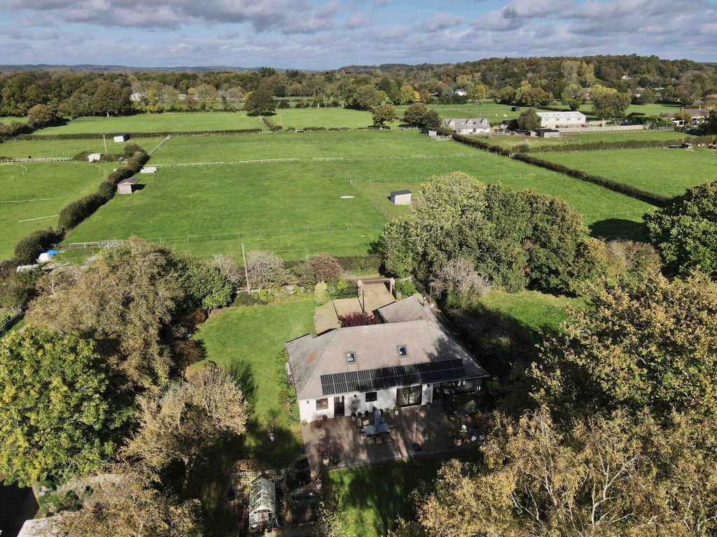 Property photo 2 of 29 Gallery