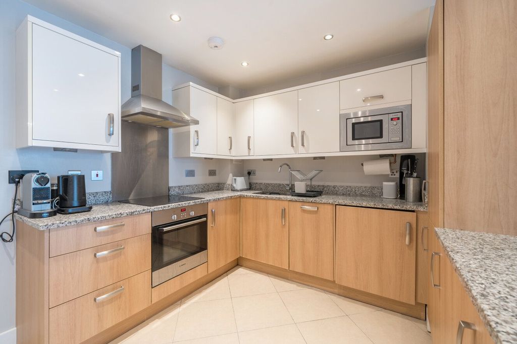 Property photo 2 of 16 Picture No. 02