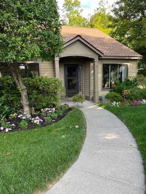 Property photo 1 of 27