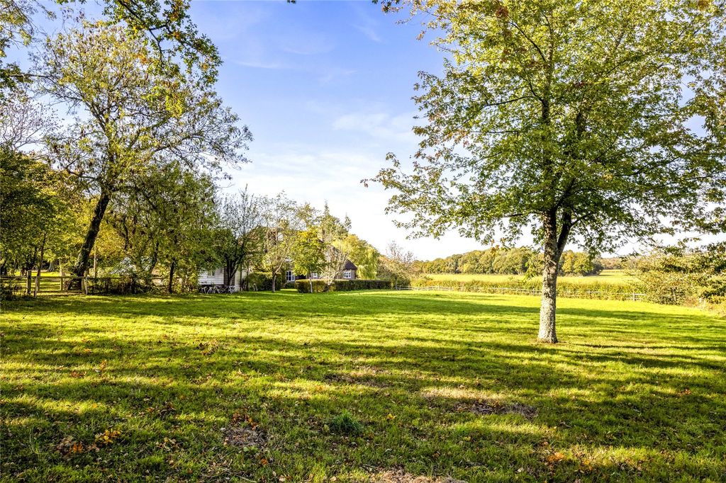 Property photo 3 of 25 Graden