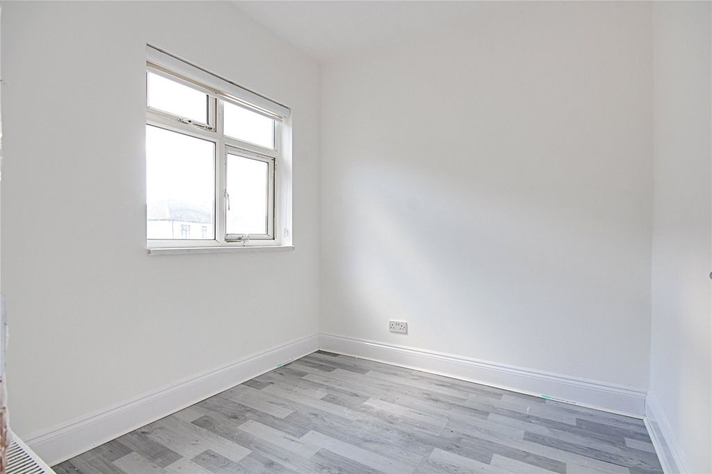 Property photo 3 of 11 Picture No. 03