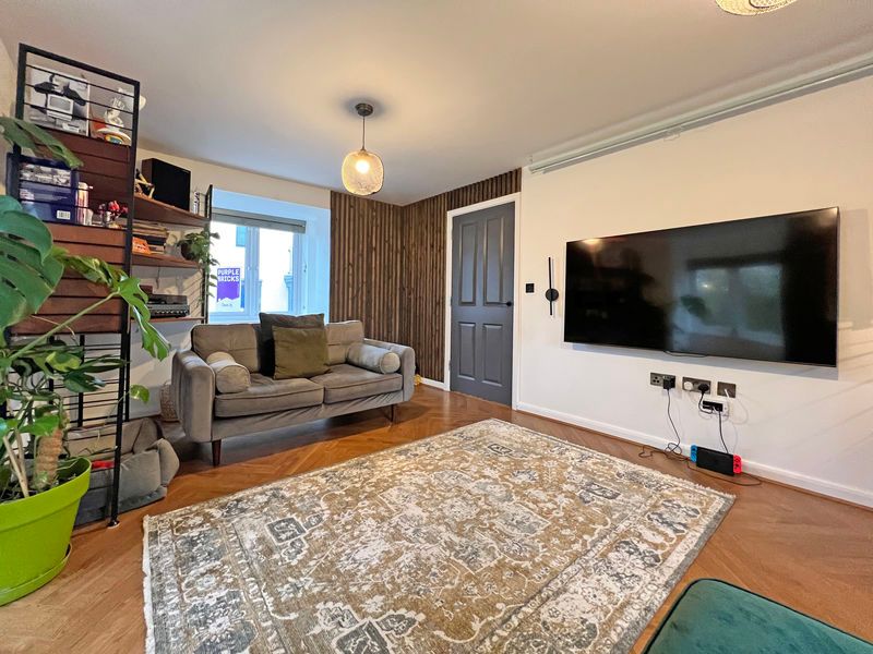 Property photo 3 of 28 Photo 3