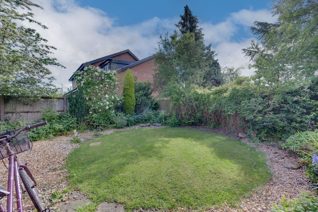 Property photo 3 of 31