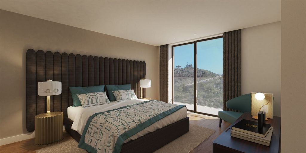 Property photo 1 of 22 Luxury 2-Bedroom Apartment, Quinta Marques Gomes | 40 m² Balcony And Sea View