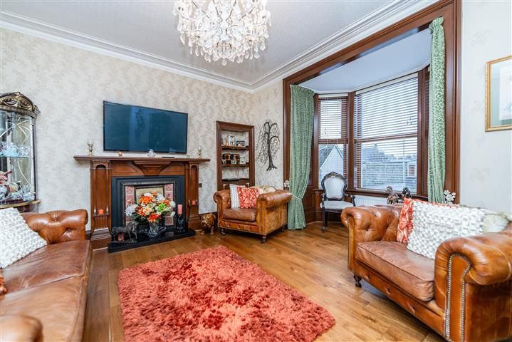 Property photo 3 of 33
