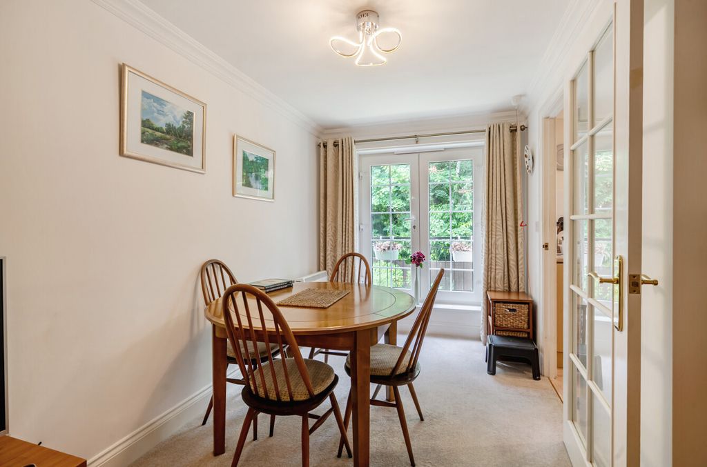 Property photo 3 of 9 1477609-12-6A2965...