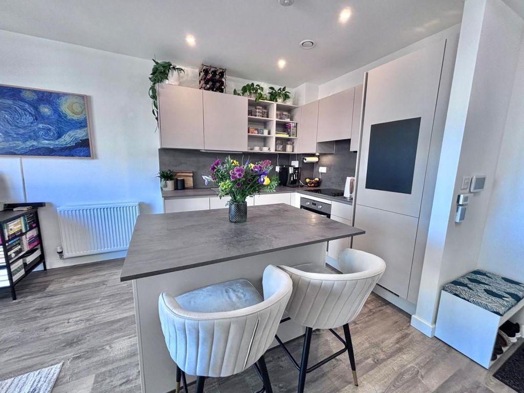 Property photo 1 of 12 Img_2984.Jpg