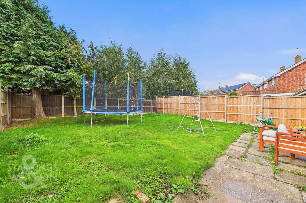 Property photo 3 of 22