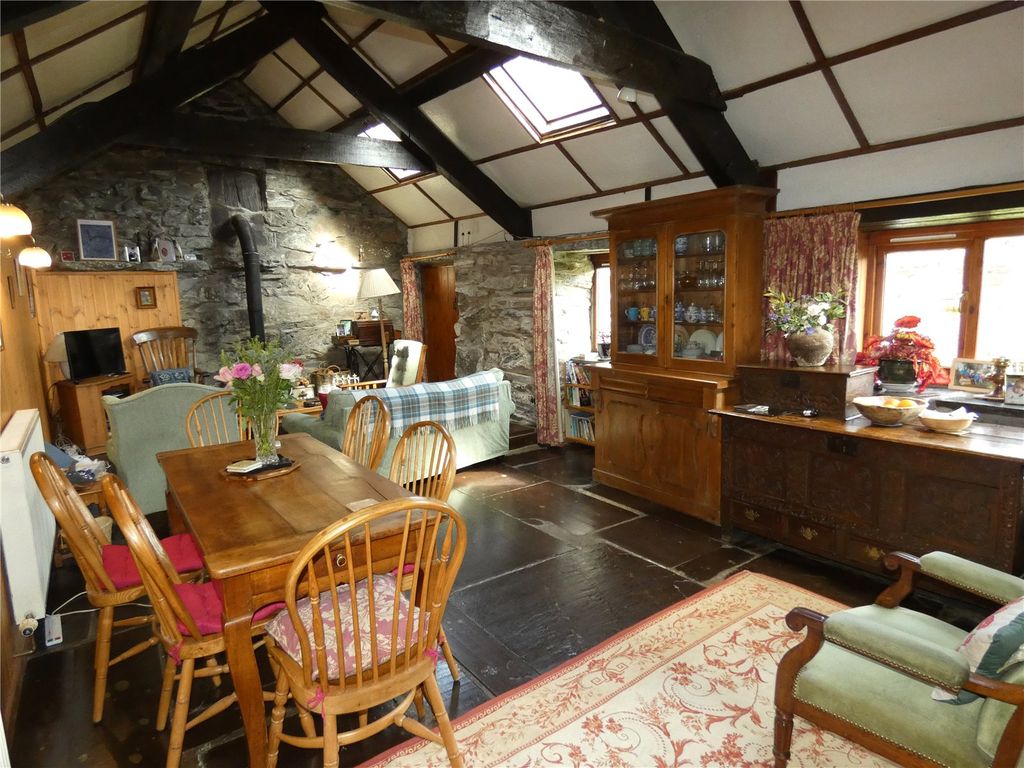 Property photo 1 of 24 Picture No. 33