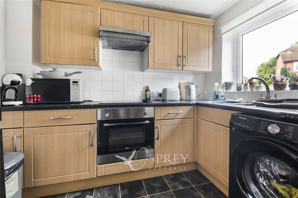 Property photo 2 of 11 Picture No. 22