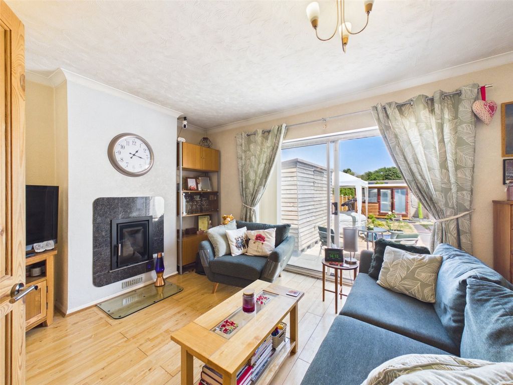 Property photo 2 of 12 Picture No. 03