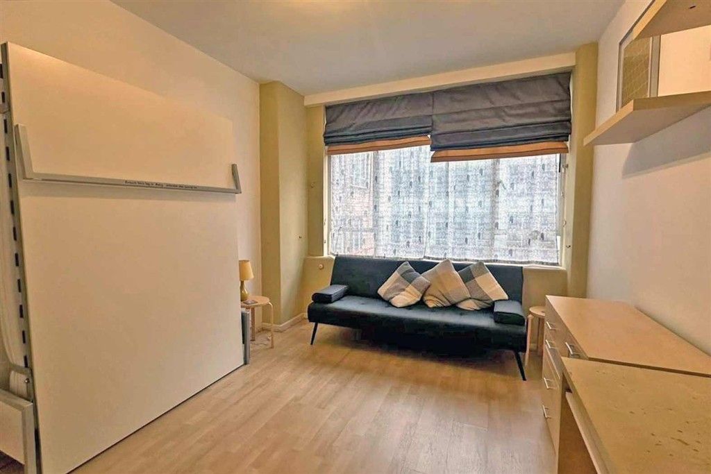 Property photo 3 of 8