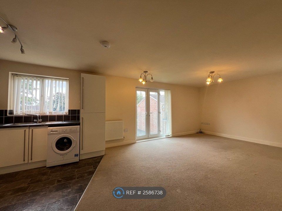 Property photo 2 of 6