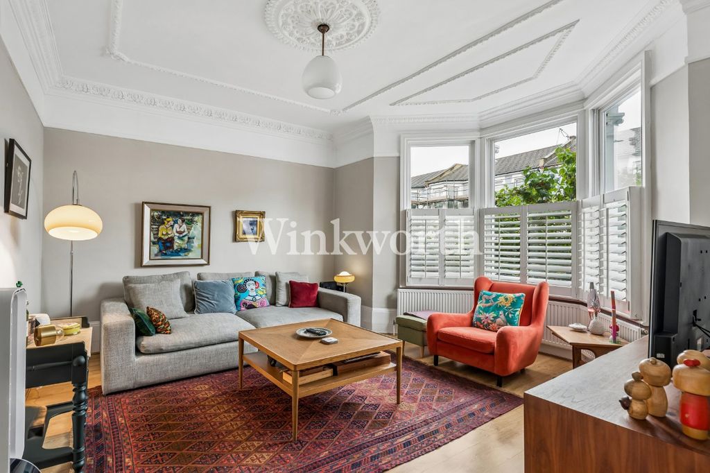 Property photo 2 of 32 Picture No. 04