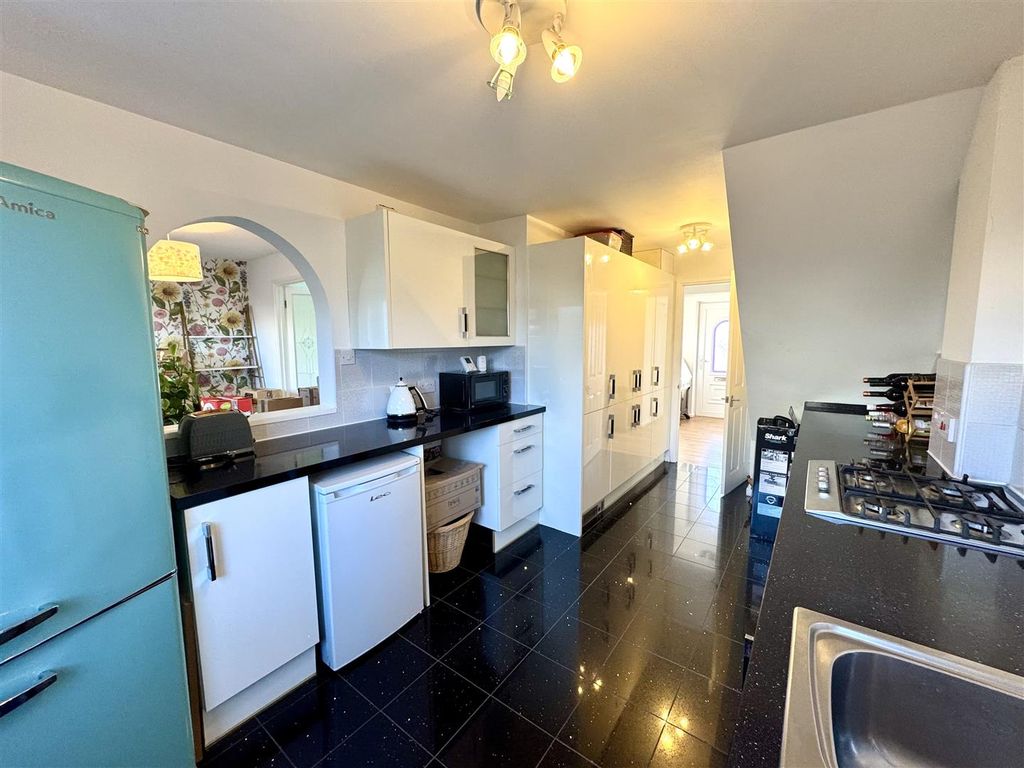 Additional image 6 of 3 bed terraced house for saleAust Crescent, Bulwark, Chepstow NP16