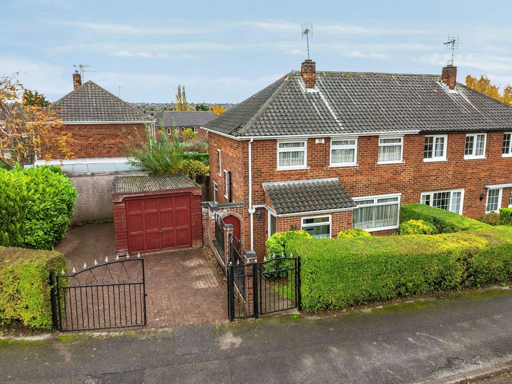 Property photo 1 of 22 Front