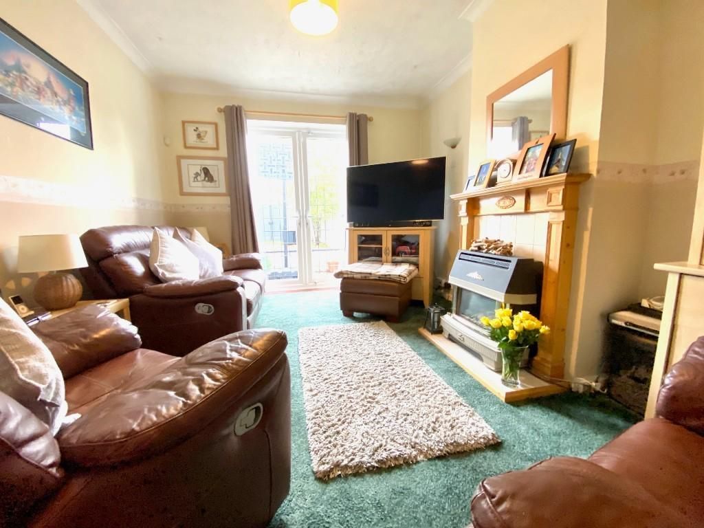 Property photo 1 of 27