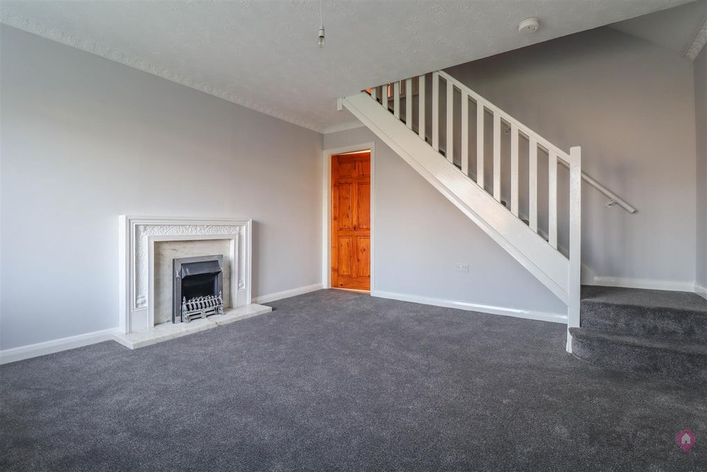 Property photo 2 of 14 Img_5012.Jpg