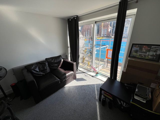 Property photo 1 of 7 Images