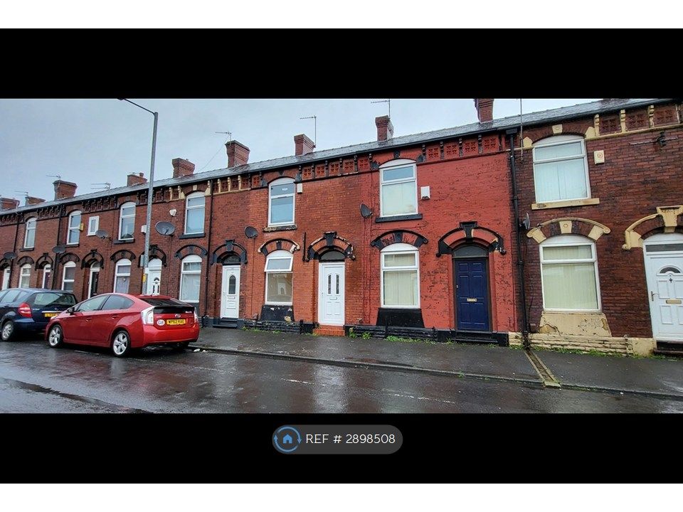 Property photo 1 of 2