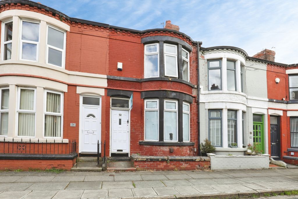 Property photo 1 of 11 18