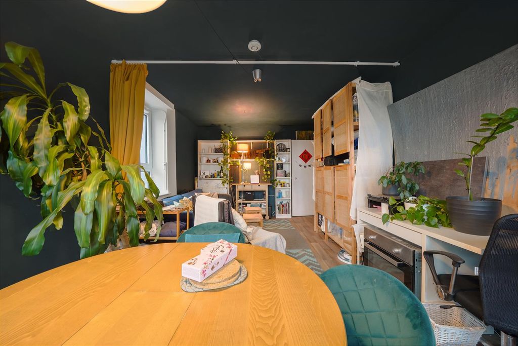 Property photo 3 of 14 3