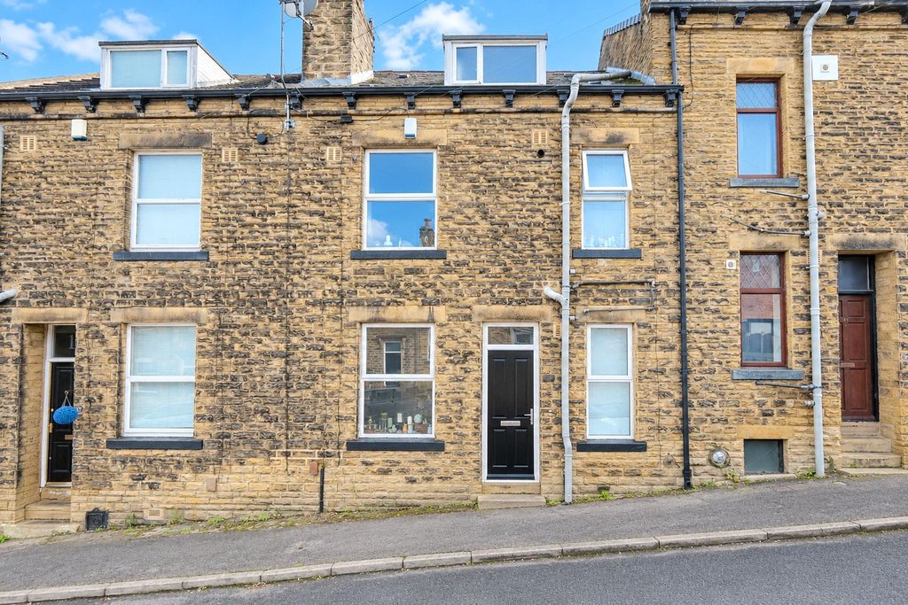 Property photo 1 of 7 Picture No. 10