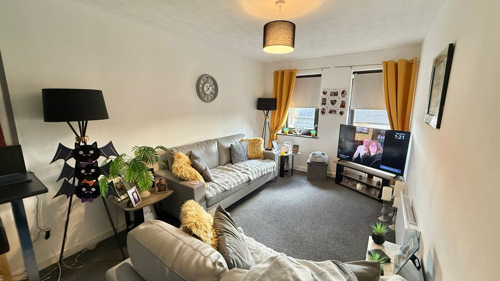 Property photo 2 of 17 Image00006.Jpeg