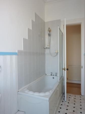 Property photo 3 of 6 Bathroom