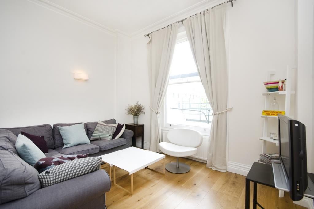 Property photo 2 of 7 Domlo-000039-P-W-4Yq0Quelb.Jpg