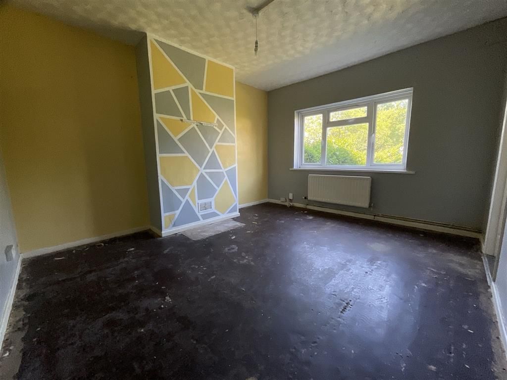 Property photo 2 of 5 Lounge