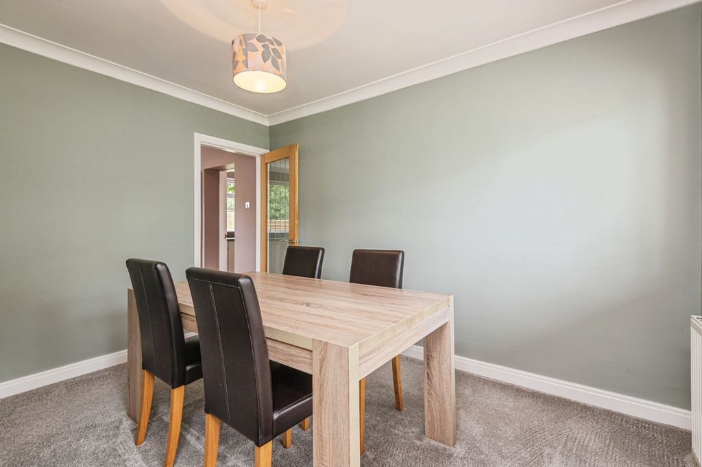 Property photo 3 of 16 Dining Room