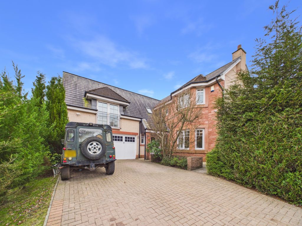 Property photo 1 of 47