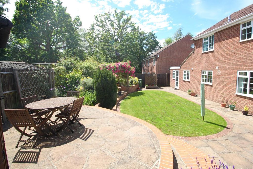 Property photo 2 of 21 Gard 2 Nnn.Jpg
