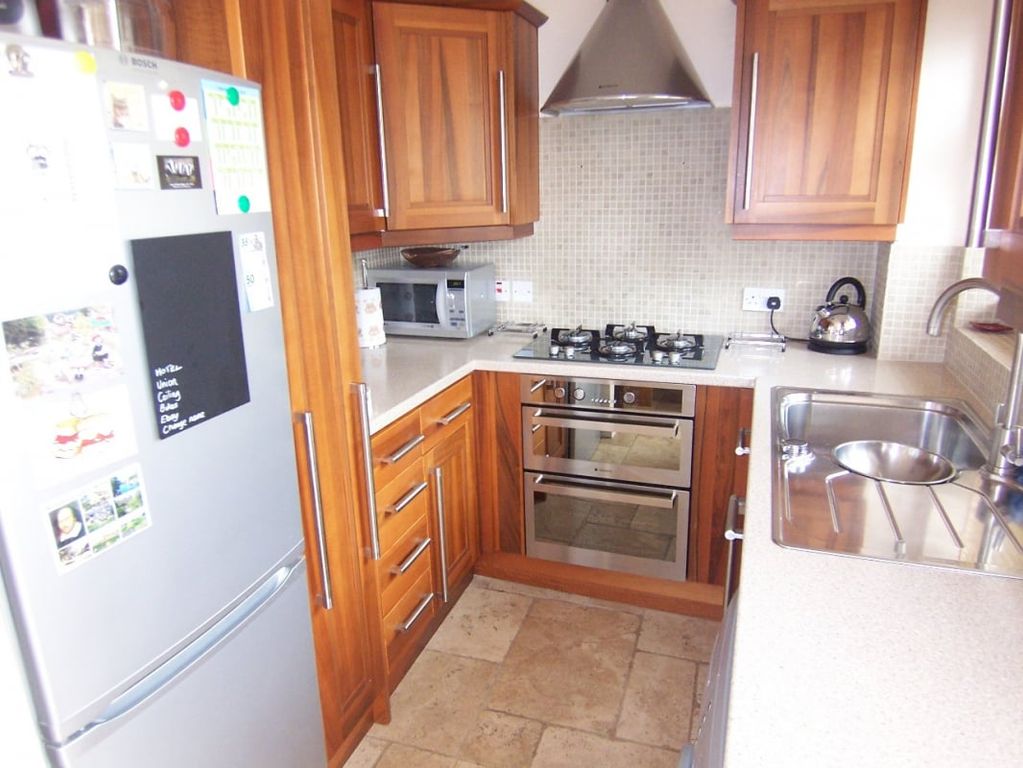 Property photo 2 of 8