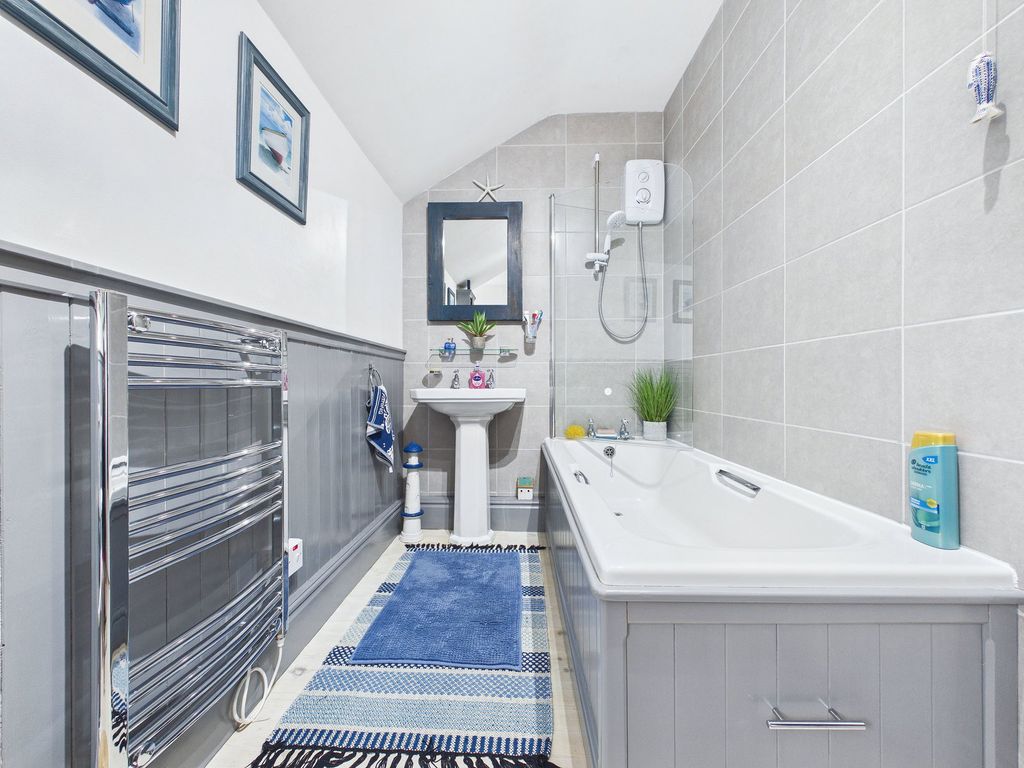 Additional image 17 of 2 bed flat for saleBarrington Court, Cleveland Road, Roundham, Paignton TQ4