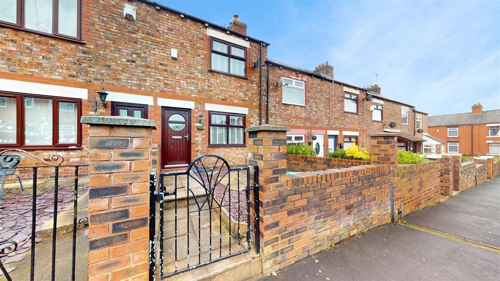 Property photo 1 of 19 French Street For Sale