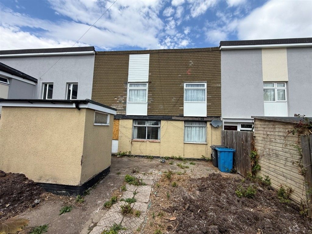 Property photo 2 of 9