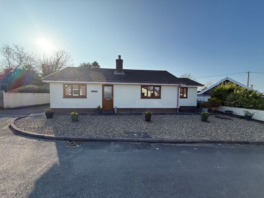 Property photo 1 of 36