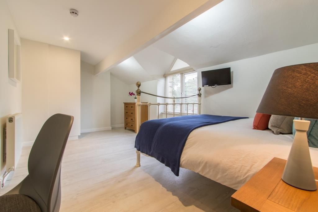 Property photo 2 of 14 Photo 1