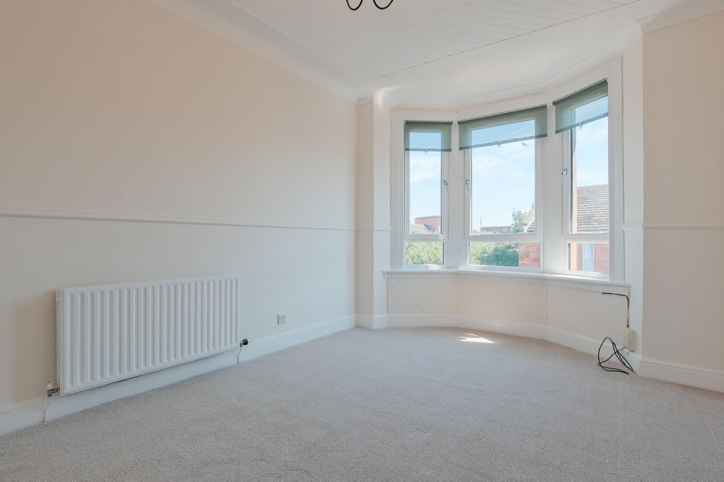 Property photo 3 of 23 4837294