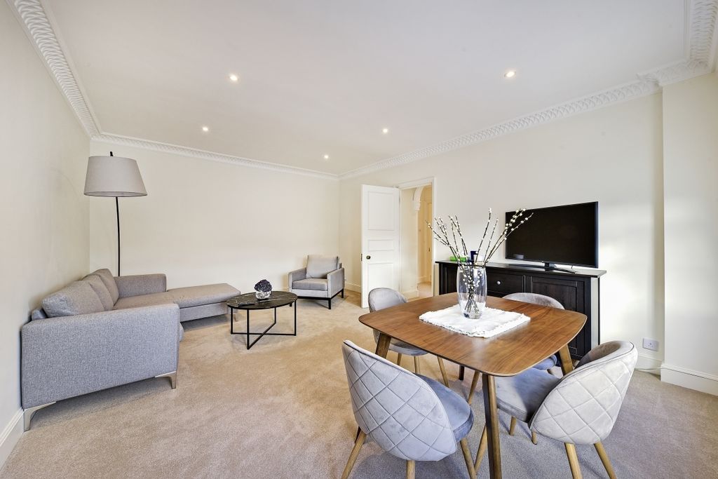 Property photo 1 of 9 1