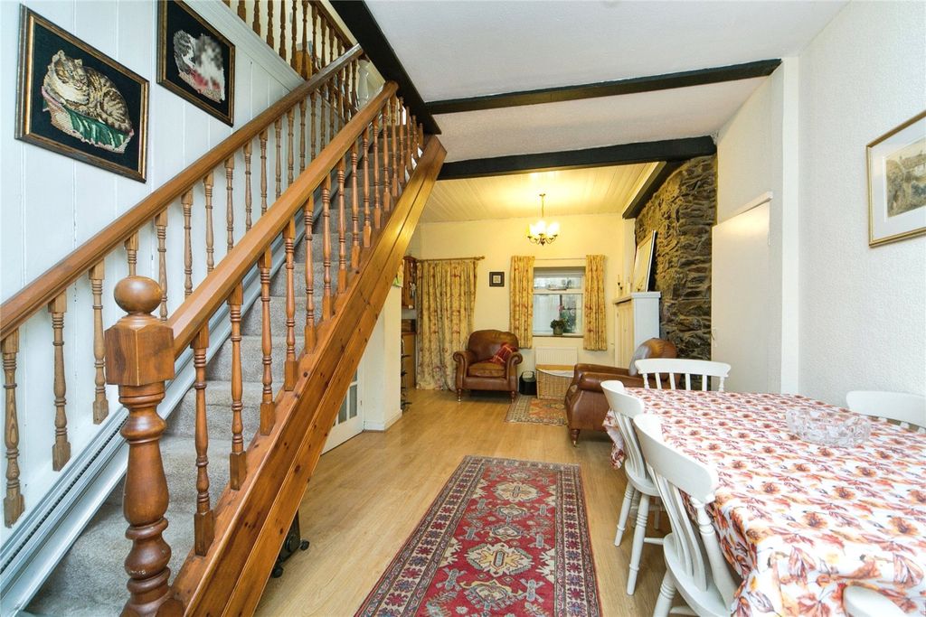 Property photo 3 of 26 Picture No. 05